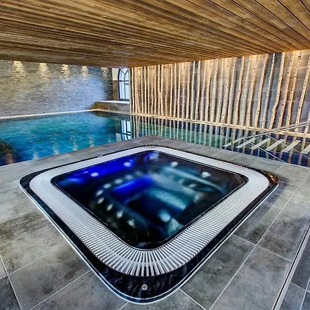 Апартаменты La Belle Cordee Lujo Y Piscina Шамони